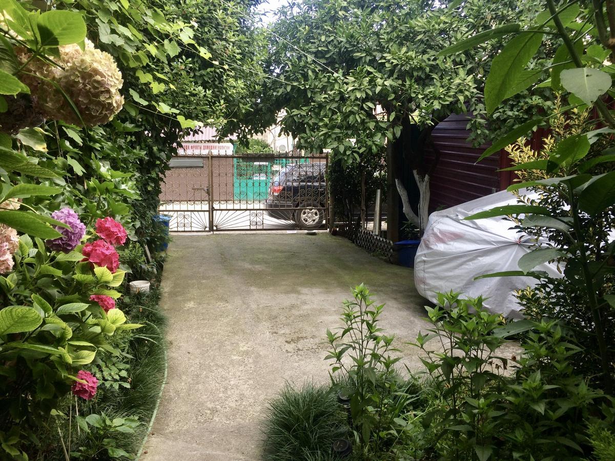 Частный Дом У Моря Gagra Exterior photo